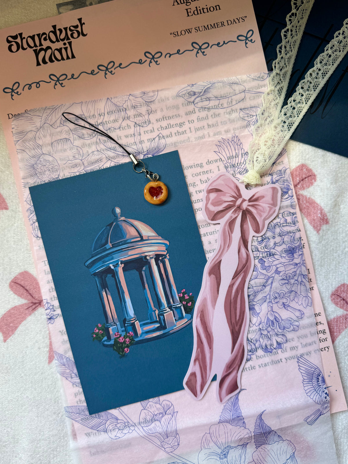 Catch-Up August Stardust Mail